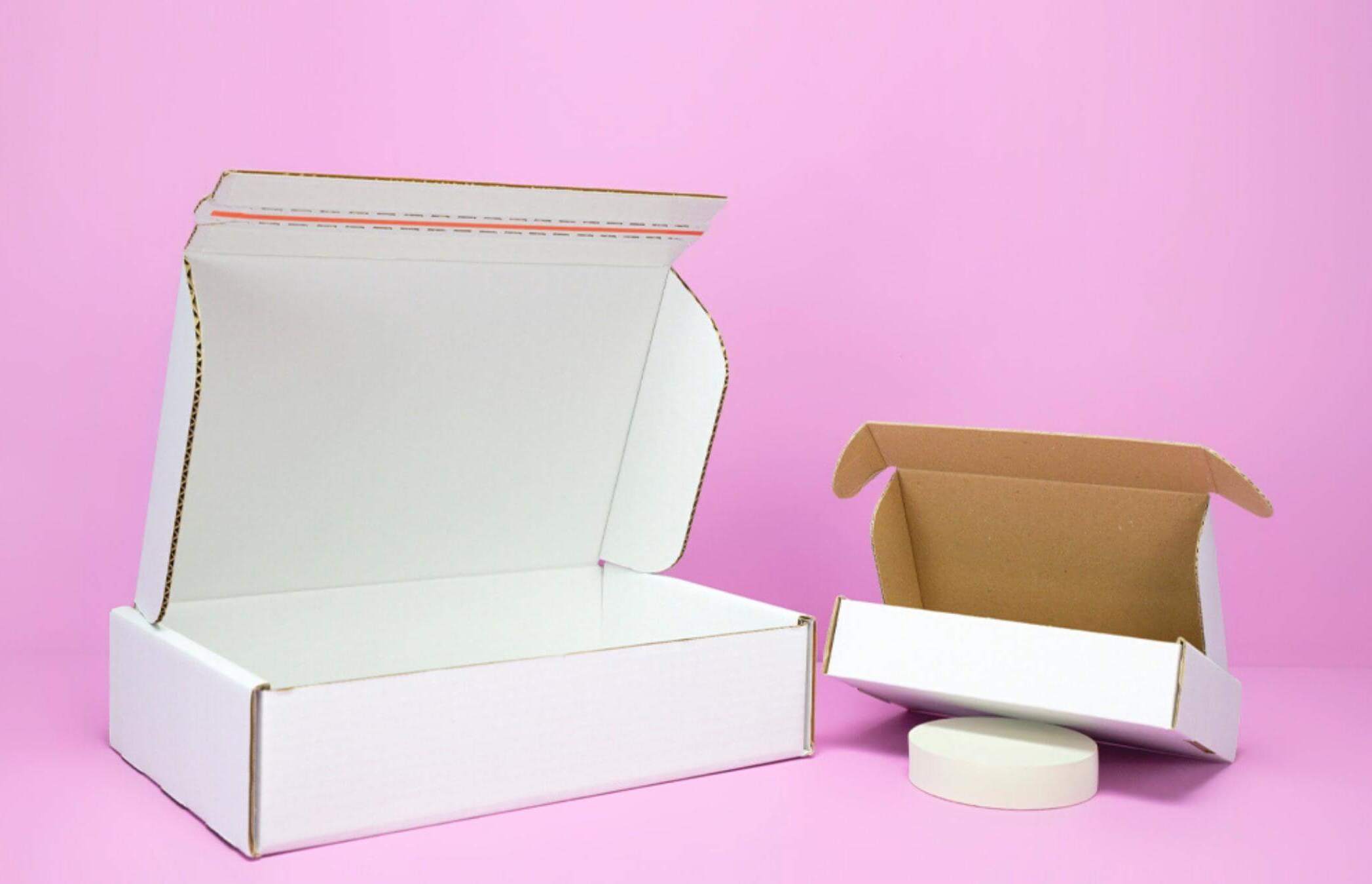 Unbedruckte individuelle Versandkartons Unbedruckte individuelle Versandkartons